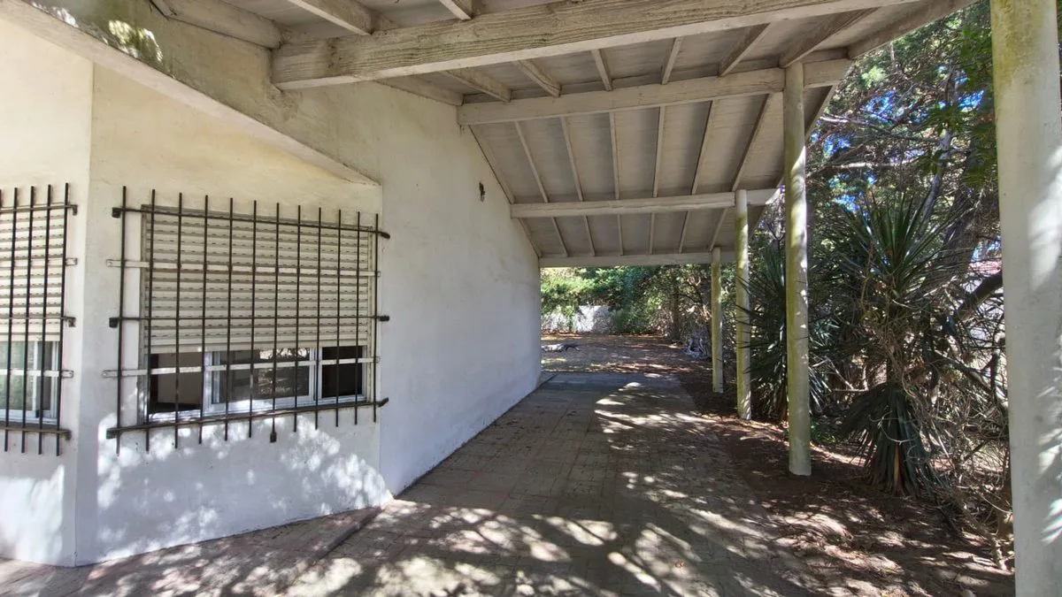 VENTA CASA 3AMB CON JARDIN Y COCHERA MAR DEL TUYU foto 4
