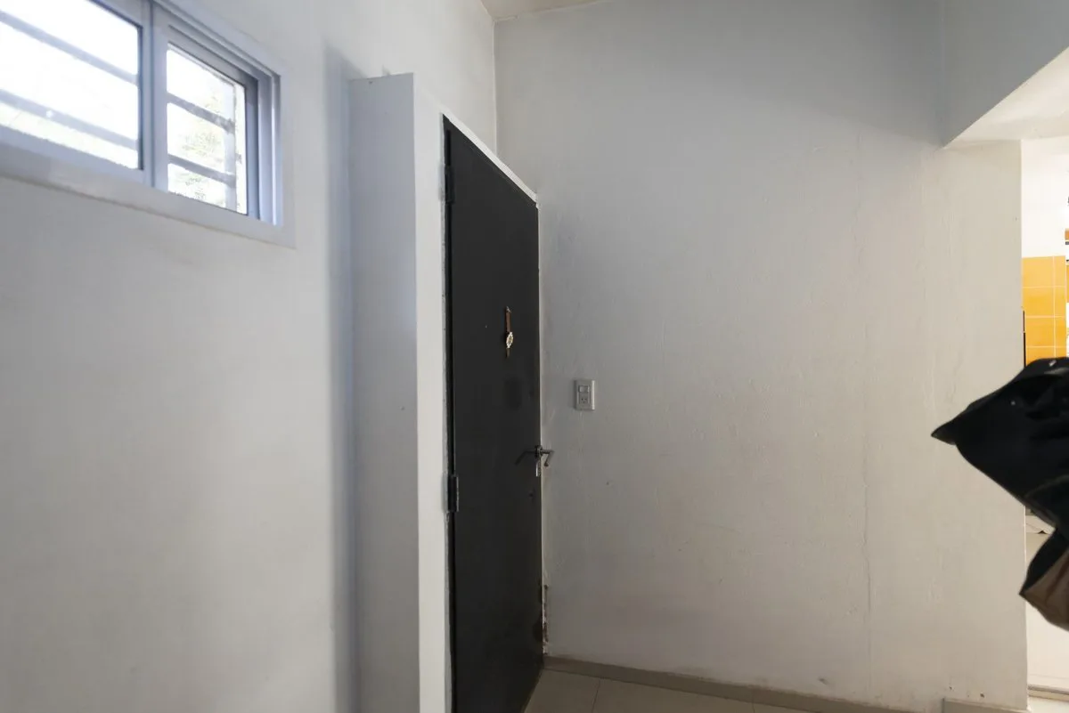 VENTA CASA 4 AMBIENTES C/PILETA EN TORTUGUITAS foto 4