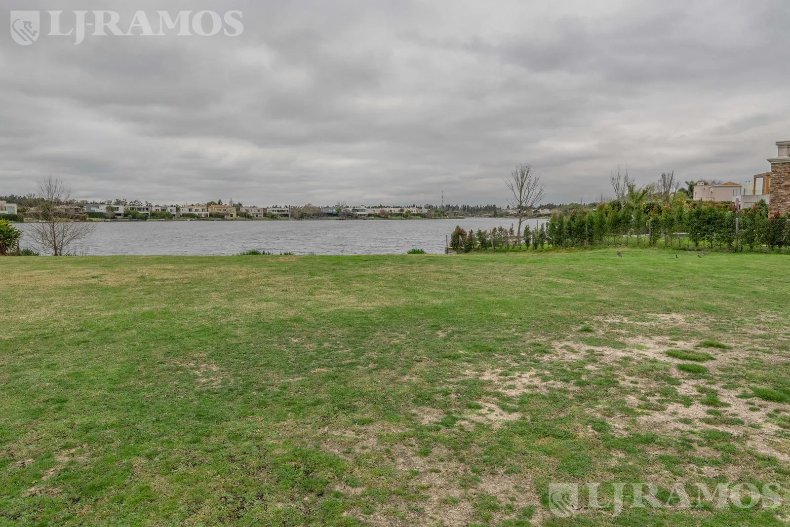 Lote de 1033 m2 a la laguna en venta en SANTA TERESA foto 3