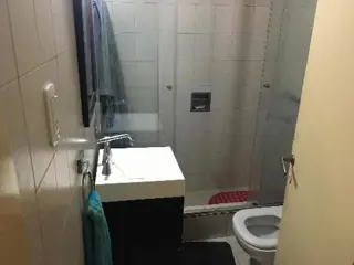 Burzaco - Departamento  en PH de 2/3 ambientes - Sin Expensas!. con posibilidad de construir - Muy seguro - Céntrico -rec a Nuevo- APTA CREDITO!!! foto 5