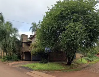 Casa 4 Dormitorios En Venta Barrio Docente Oberá Esquina foto 1