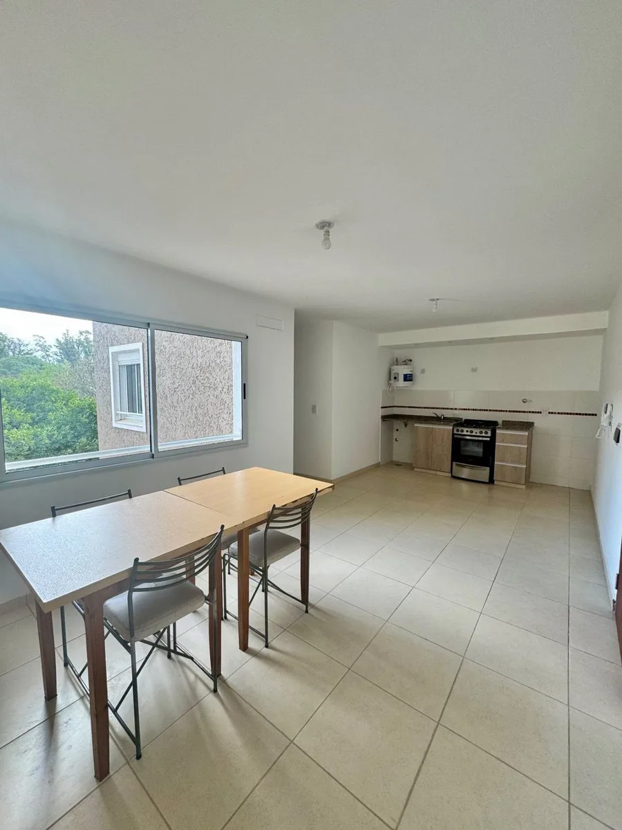 VENTA DPTO 1 DORM.G.PAZ 947 A ESTRENAR C/ASCENSOR foto 2