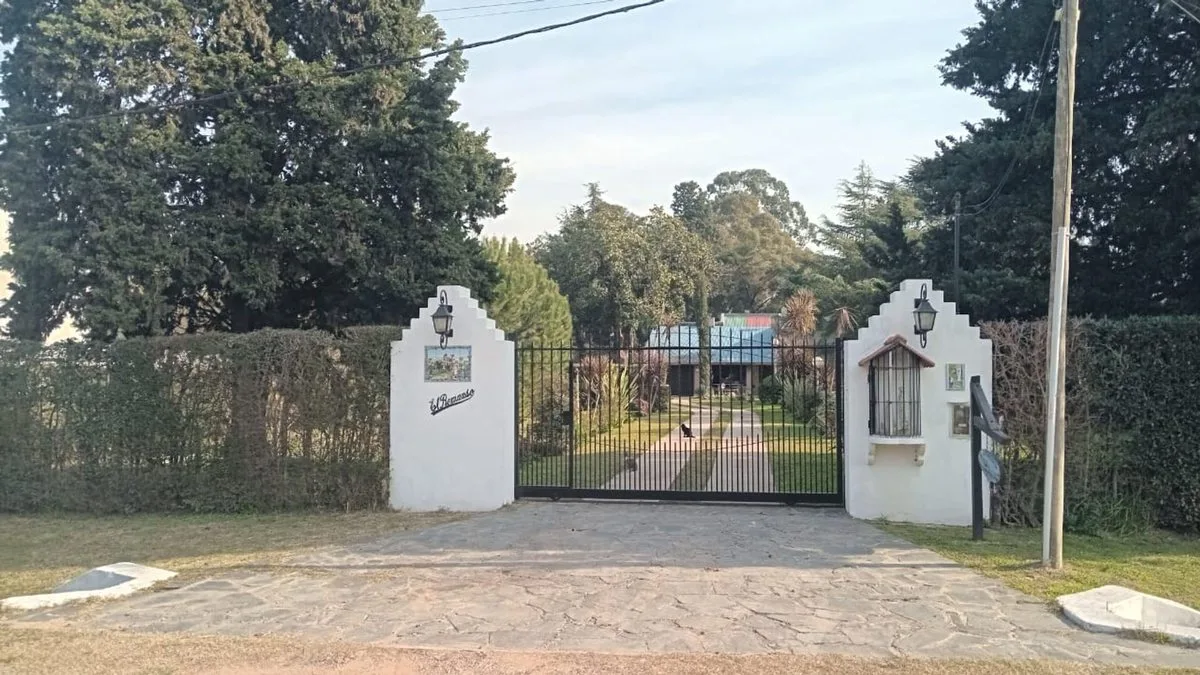 CASA QUINTA VENTA, LOTE 4100m2, PILETA, QUINCH0 foto 4