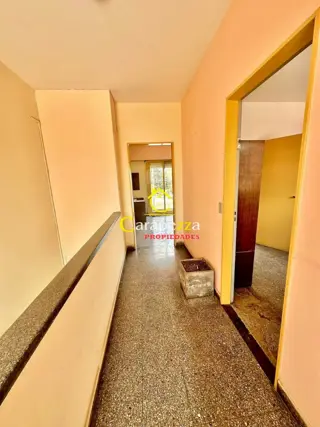 Venta Departamento 3 Amb Apto Profesional en Loma Hermosa foto 4