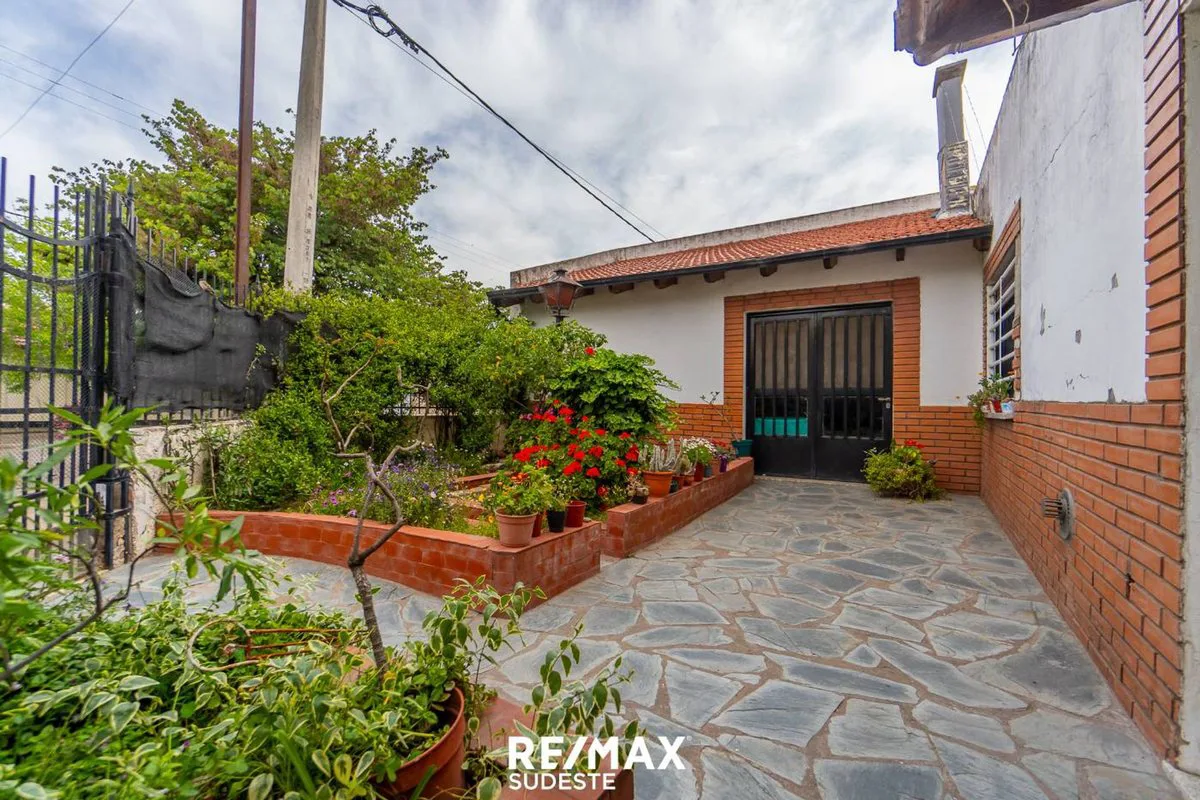 VENTA CASA APTA CRÉDITO 3 DORMITORIOS BARRIO KM5 foto 3