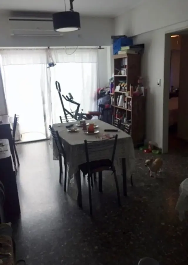 Departamento 3 ambientes contrafrente con balcón, zona Parque Patricios