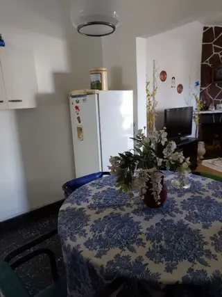 VENTA DE CASA EN CARLOS PAZ, CON 4 DEPARTAMENTOS Y LOCAL COMERCIAL SOBRE AV. ESTRADA. Estratégica Ubicación foto 5