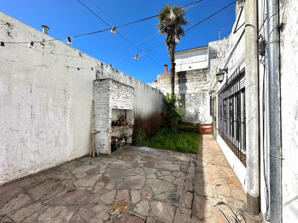 venta ph 3 ambientes con cochera y patio foto 5
