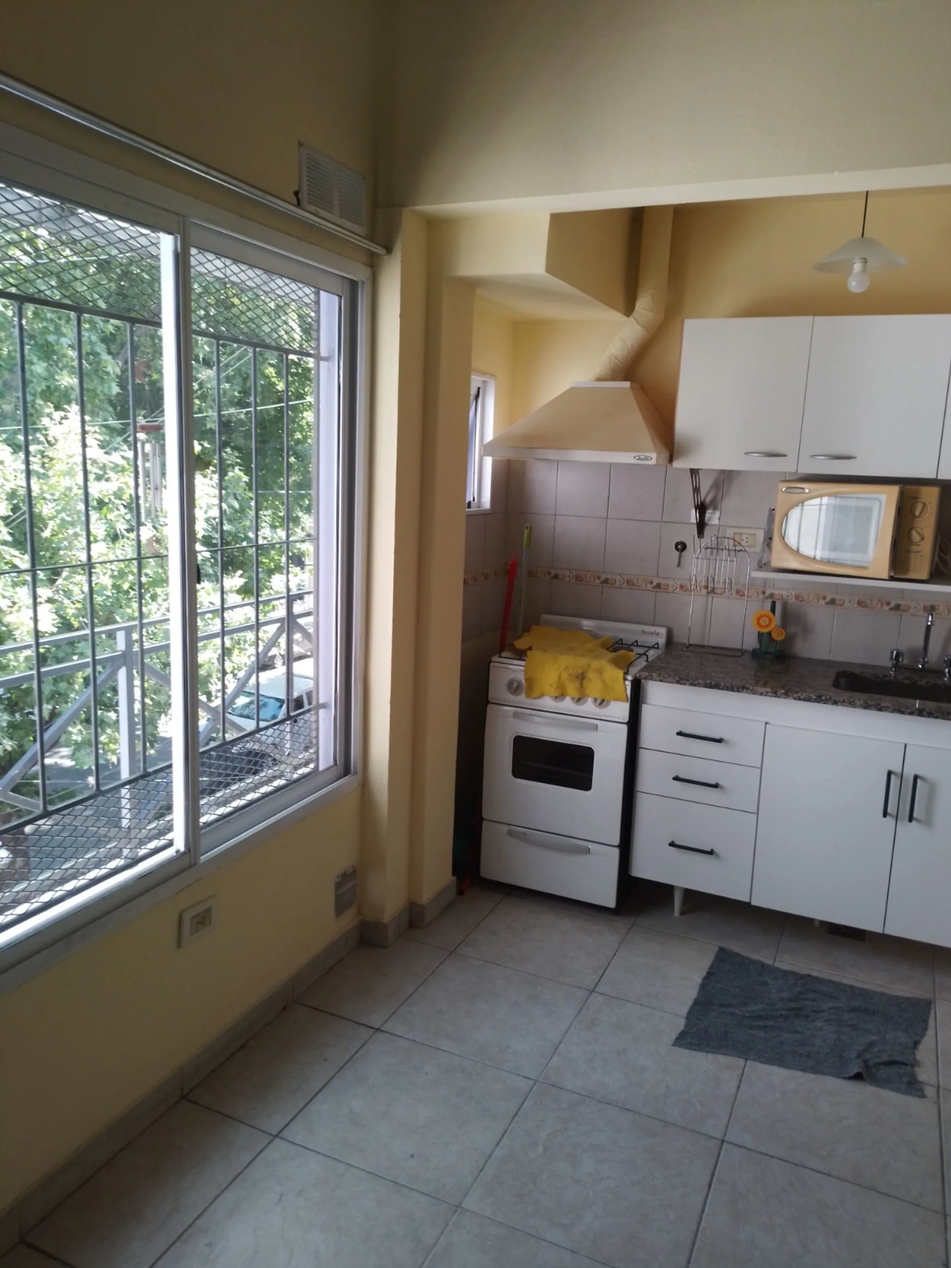 Venta monoambiente cerca de la Univ de Moron foto 3