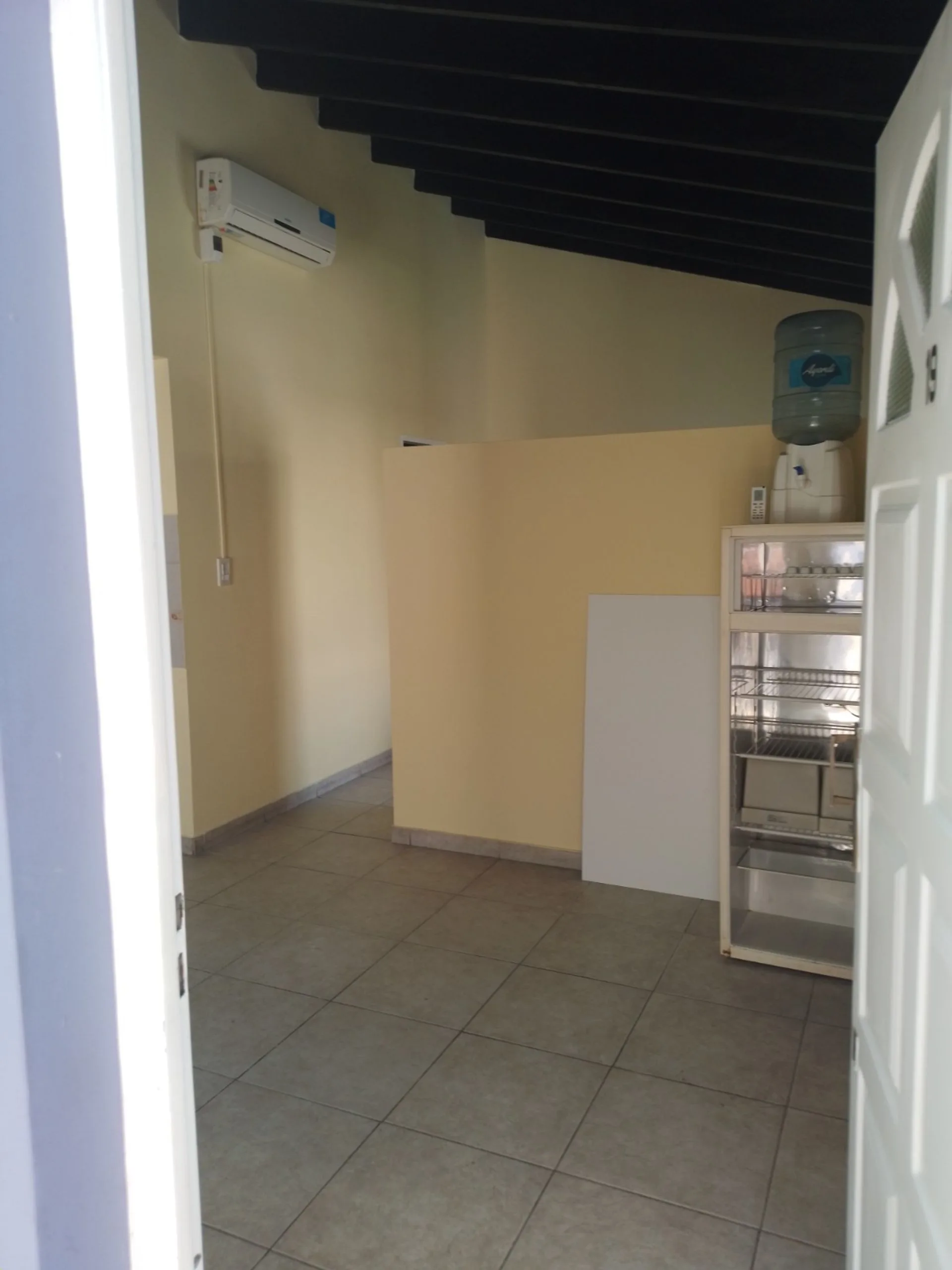 Venta monoambiente cerca de la Univ de Moron foto 4