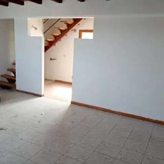 ALQUILER – DUPLEX -AEROPUERTO foto 2