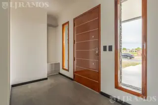 ALQUILER DE VIVIENDA San Sebastián al agua MB foto 3