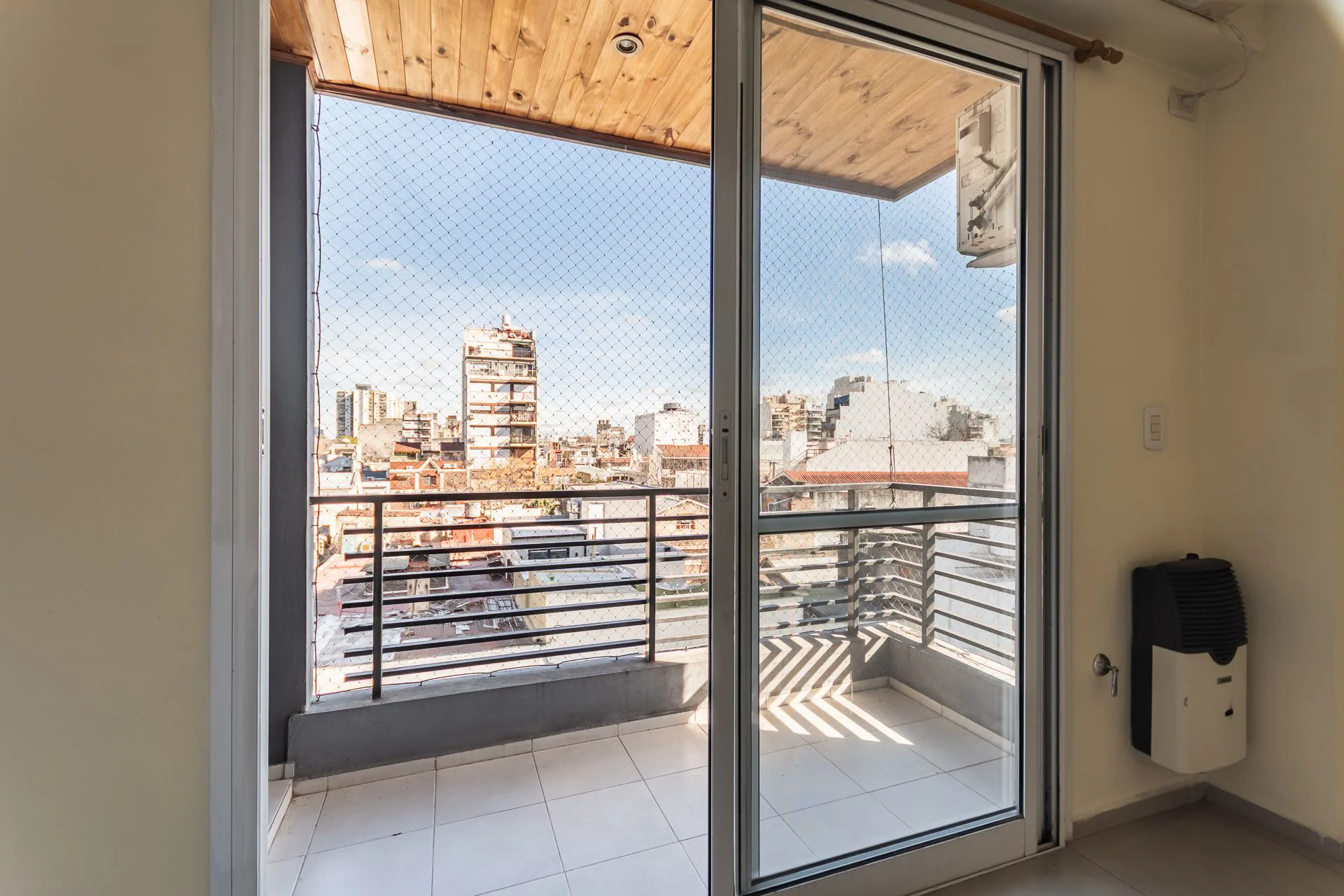 VENTA DPTO MONOAMBIENTE C/BALCON - V. DEL PARQUE foto 4
