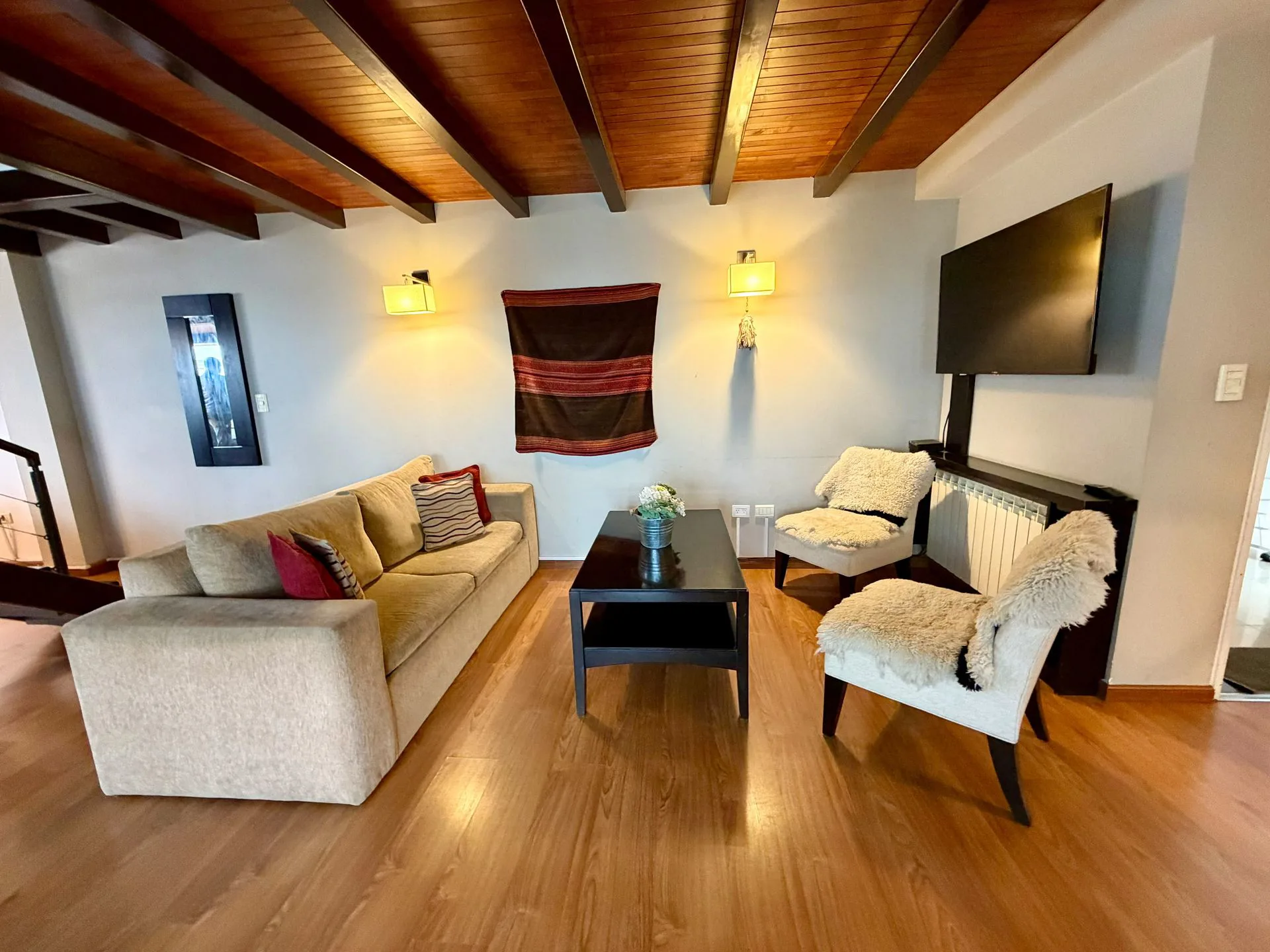 Dpto tipo Loft en venta con balcón y cochera, USH foto 4