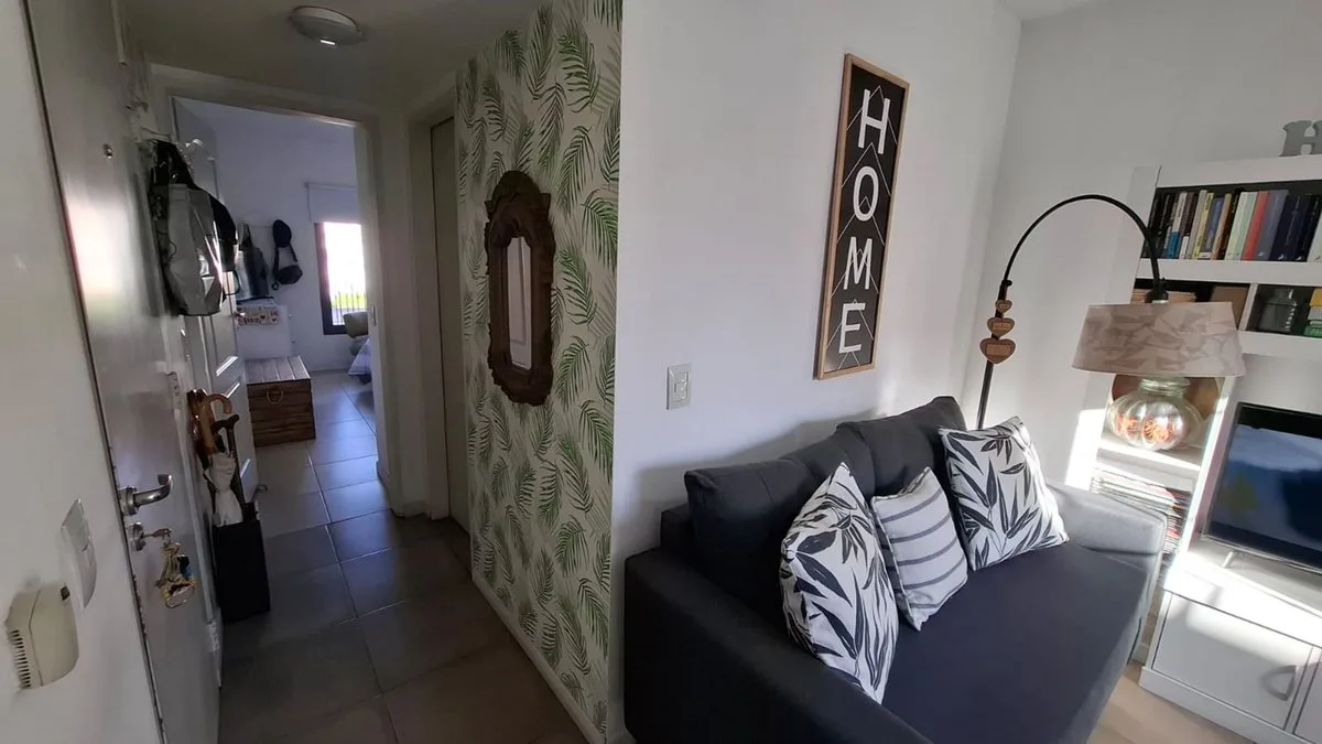 VENTA DEPARTAMENTO 2 AMBIENTES  C/ COCHERA MORENO foto 4