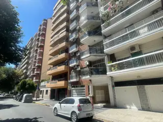 VILLA LURO TERRENO PREMIUM PLENO BOULEVARD RAMÓN L FALCÓN A 50 M DELAPLAZA LOS ANDES foto 3