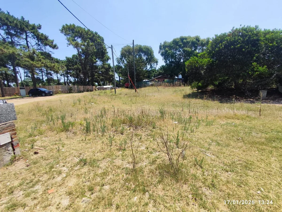 LOTE EN VENTA OSTENDE - ZONA RESIDENCIAL foto 5