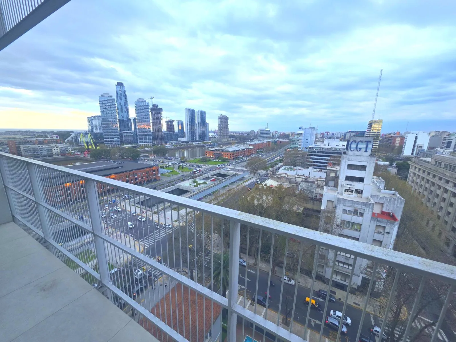 ALQUILER QUARTIER PTO MADERO 50m2 Vista Río Panorámica foto 5