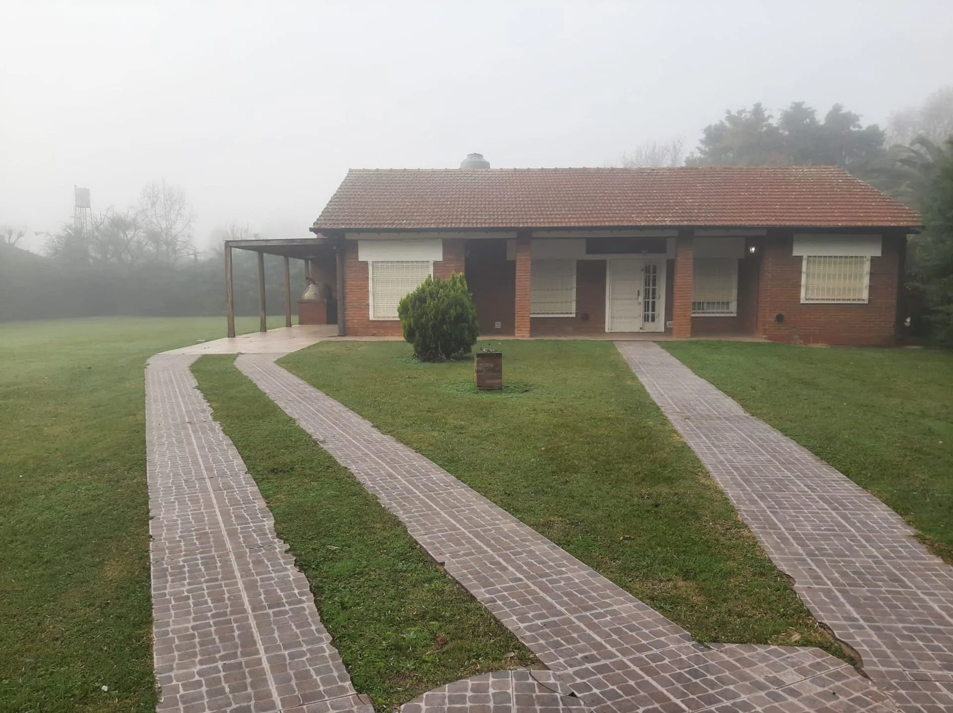 Venta Casa 3 amb Exaltacion de la Cruz 2000m2 foto 2
