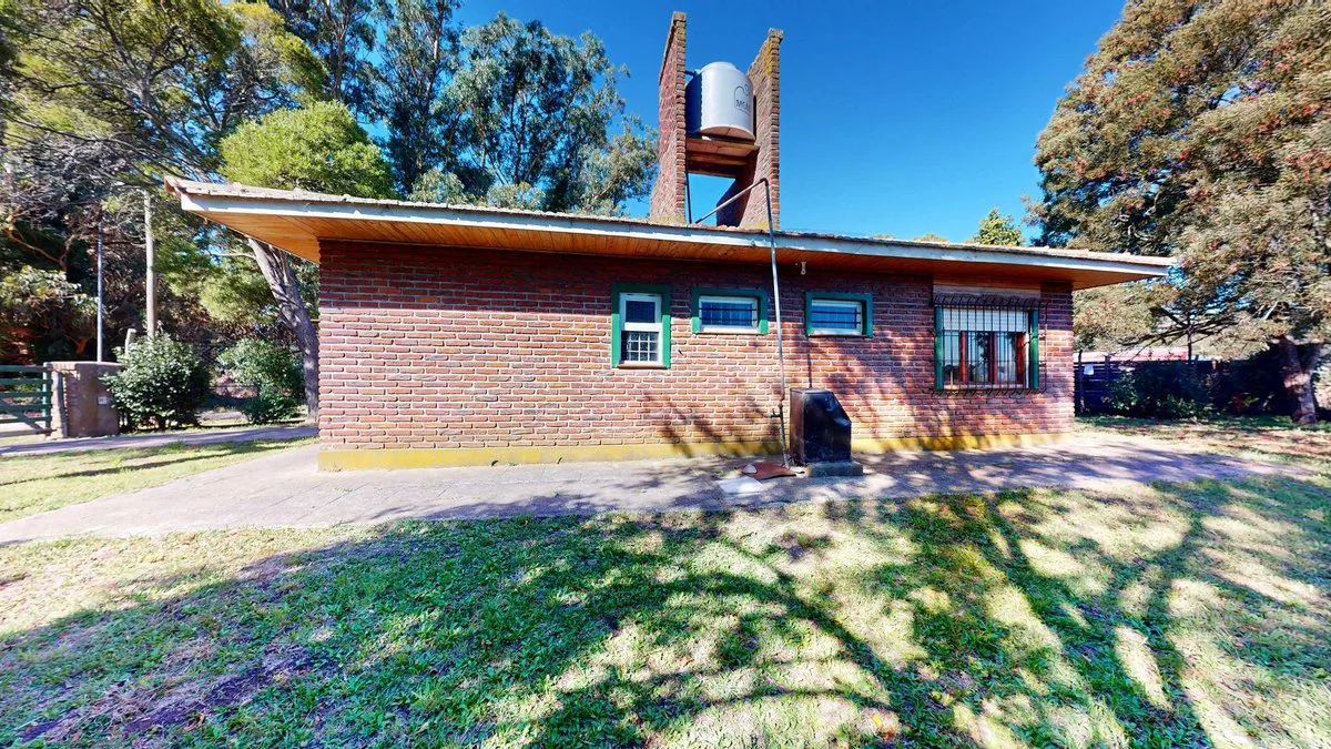VENTA CASA EN PARQUE PEÑA TRES AMBIENTES foto 4