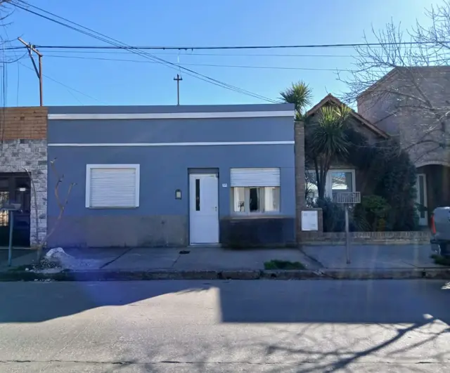 VENTA CASA | 2 DORMITORIOS | BARRIO ROCA