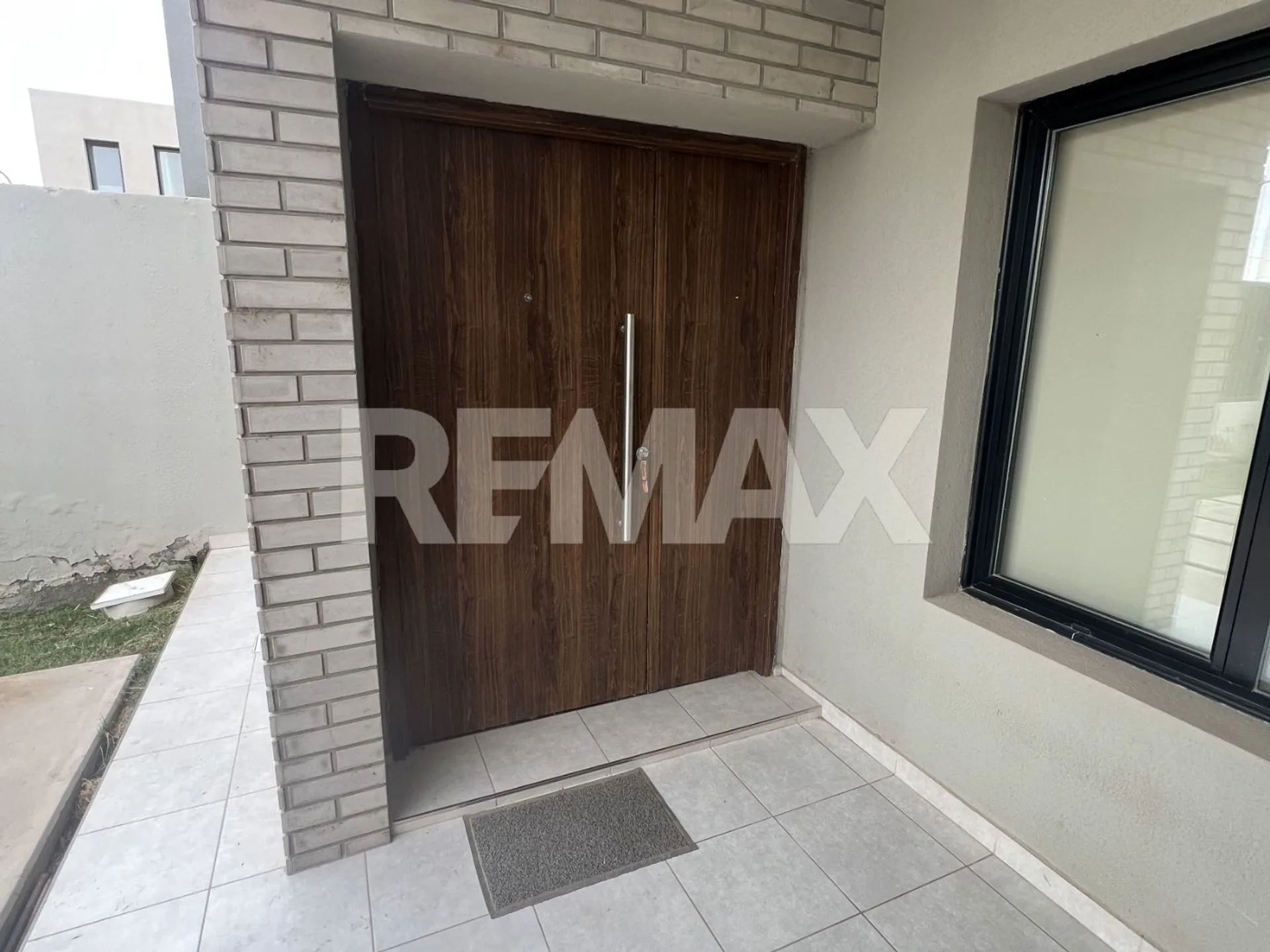 DÚPLEX EN VENTA CIPOLLETTI RÍO NEGRO 4 AMBIENTES foto 2