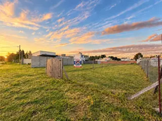 VENTA DE LOTE 8.66X43, PIGÜE 3000, BAHIA BLANCA foto 3