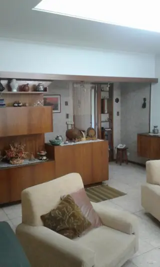 CHALET de categoría en Llavallol foto 4