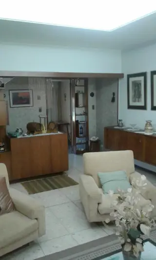 CHALET de categoría en Llavallol foto 5