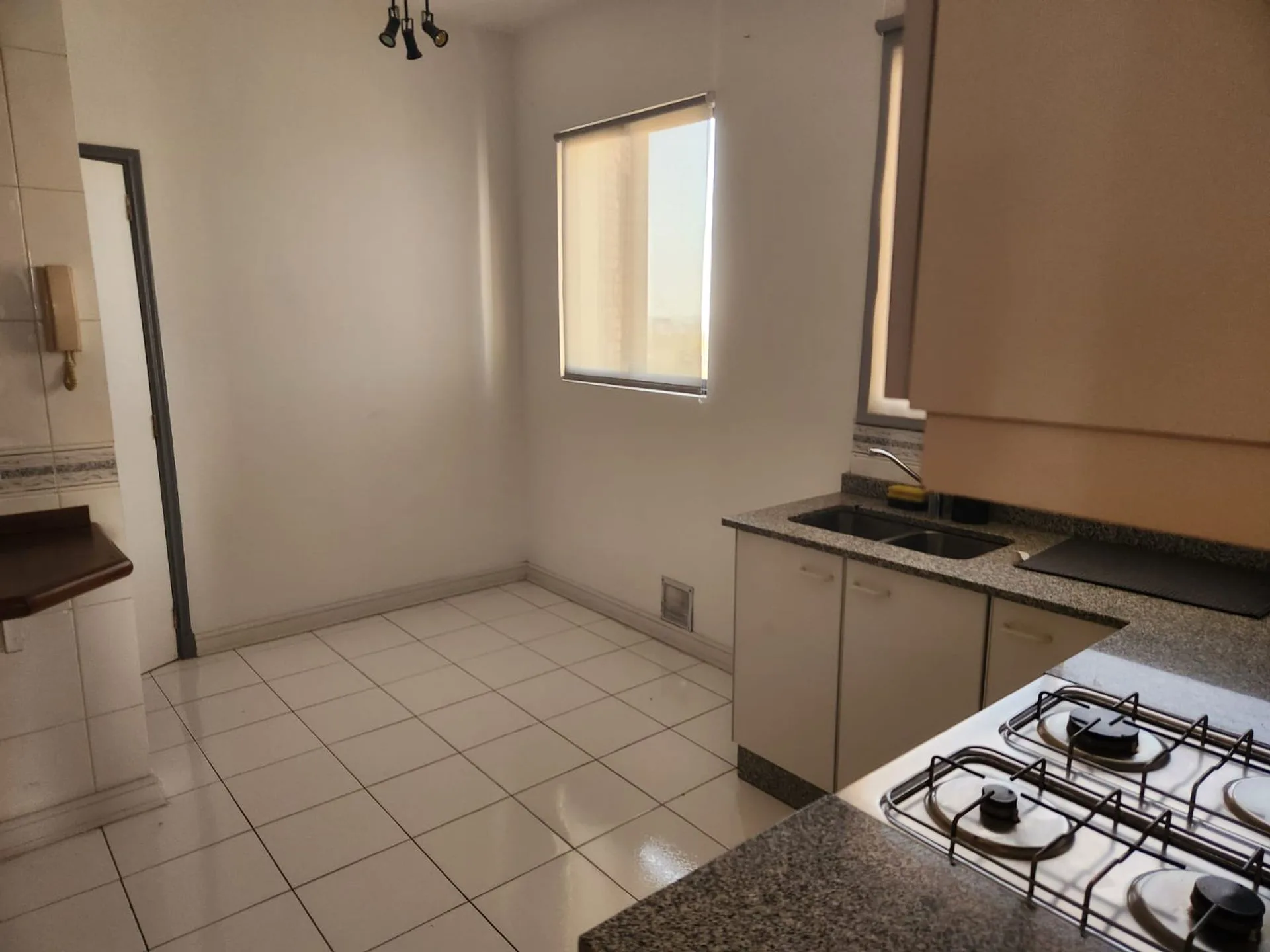 Departamento en venta 2 dorm. Av. E. Civit, Cdad foto 4