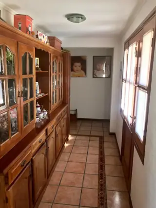 Excelente Chalet en Barrio Privado Echeverria del Lago foto 3