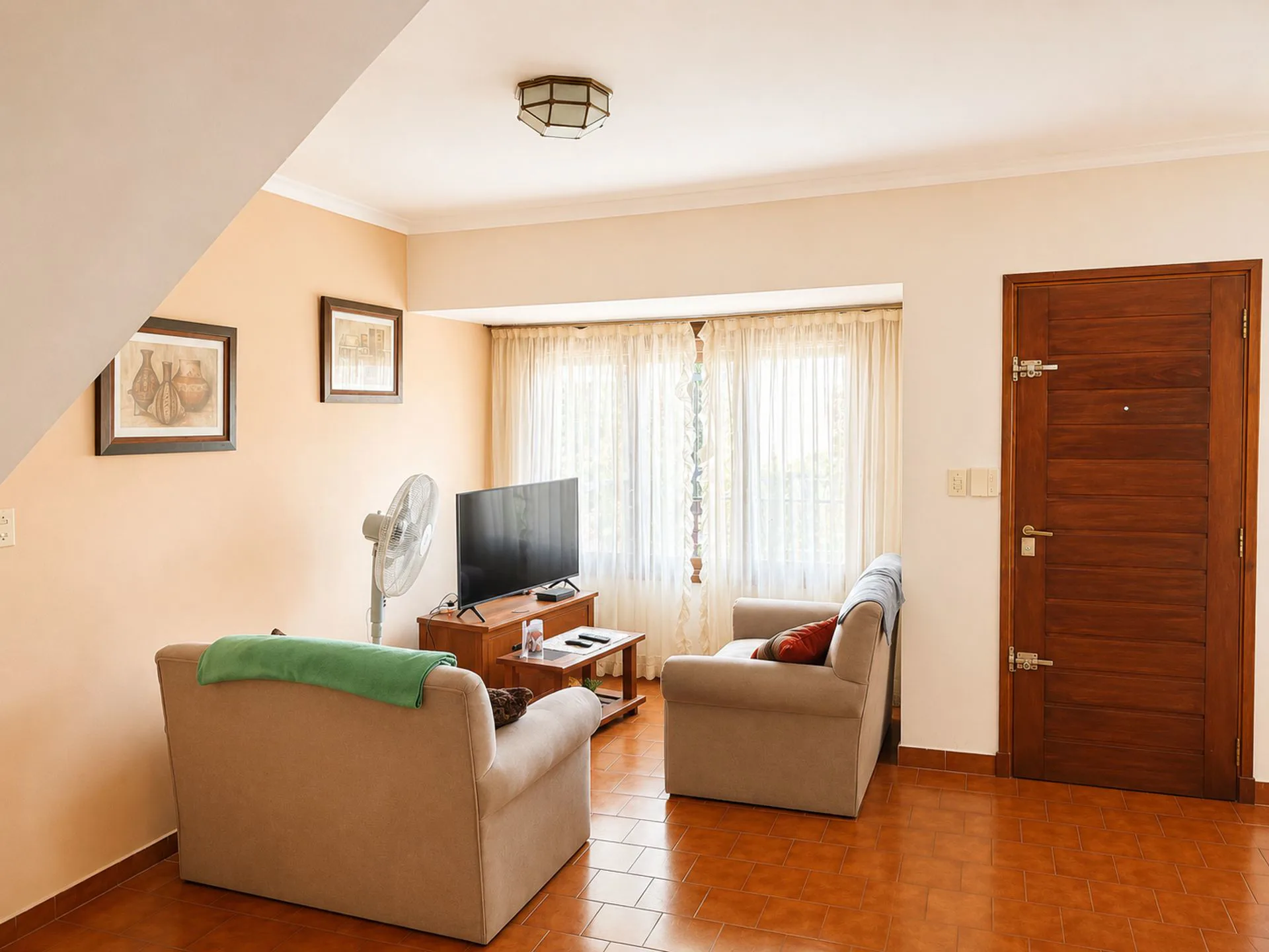 VENTA CASA 4 AMB C/JARDIN CONSTITUCION MDP foto 3