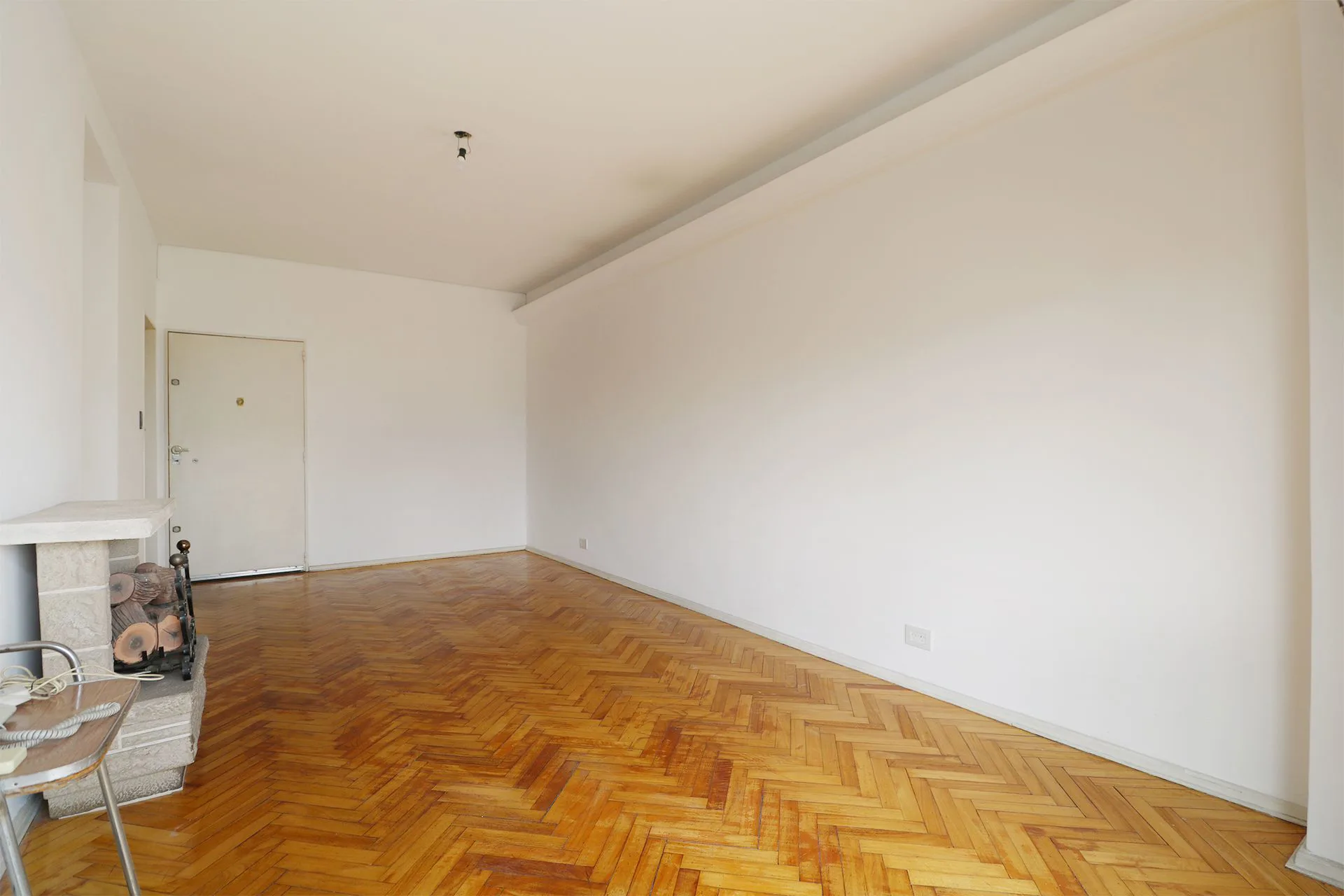 VENTA DEPARTAMENTO 3 AMB C/BALCON LUMINOSO FLORES foto 4