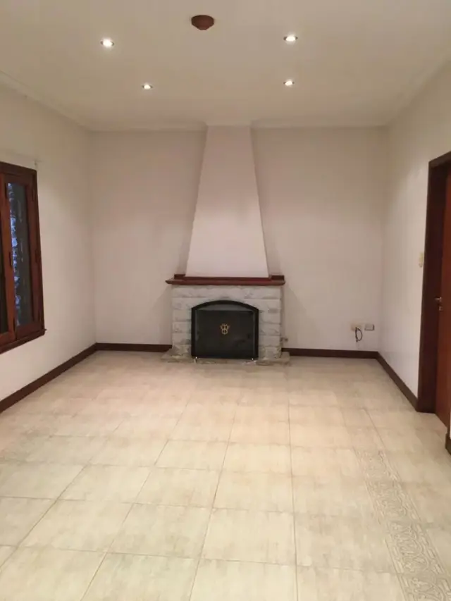 Importante Casa quinta en Monte Grande - APTA A CREDITO!!