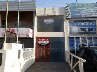 ALQUILER LOCAL COMERCIAL ARGUELLO RECTA MARTINOLLI APTO CONSULTORIOS foto 1