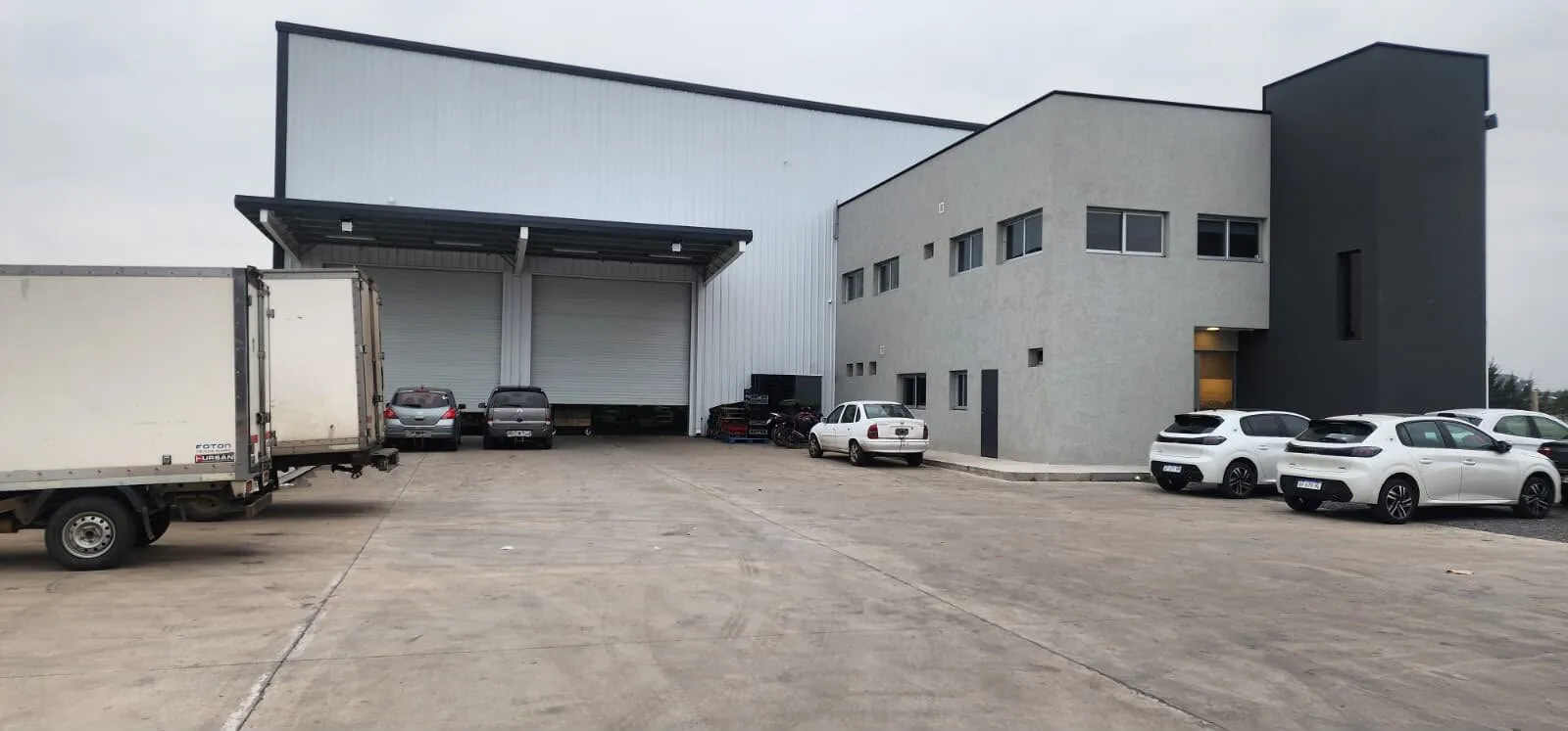 Alquiler Depósito 2.000 m2, Escobar logísticos industrial Seguridad 24 hs foto 4