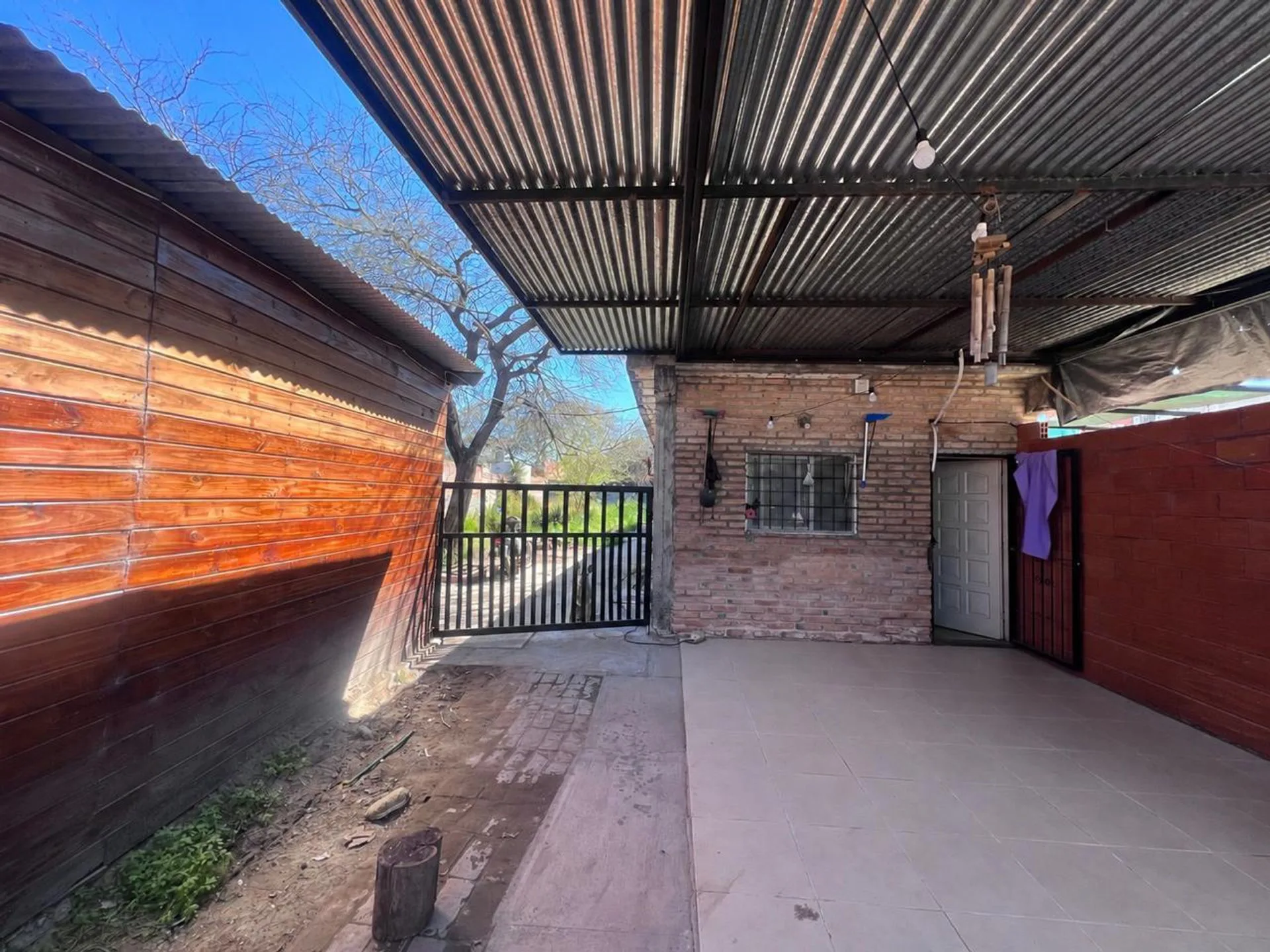 VENTA PROPIEDAD CON 4 UNIDADES. TERMAS DE R. HONDO foto 3