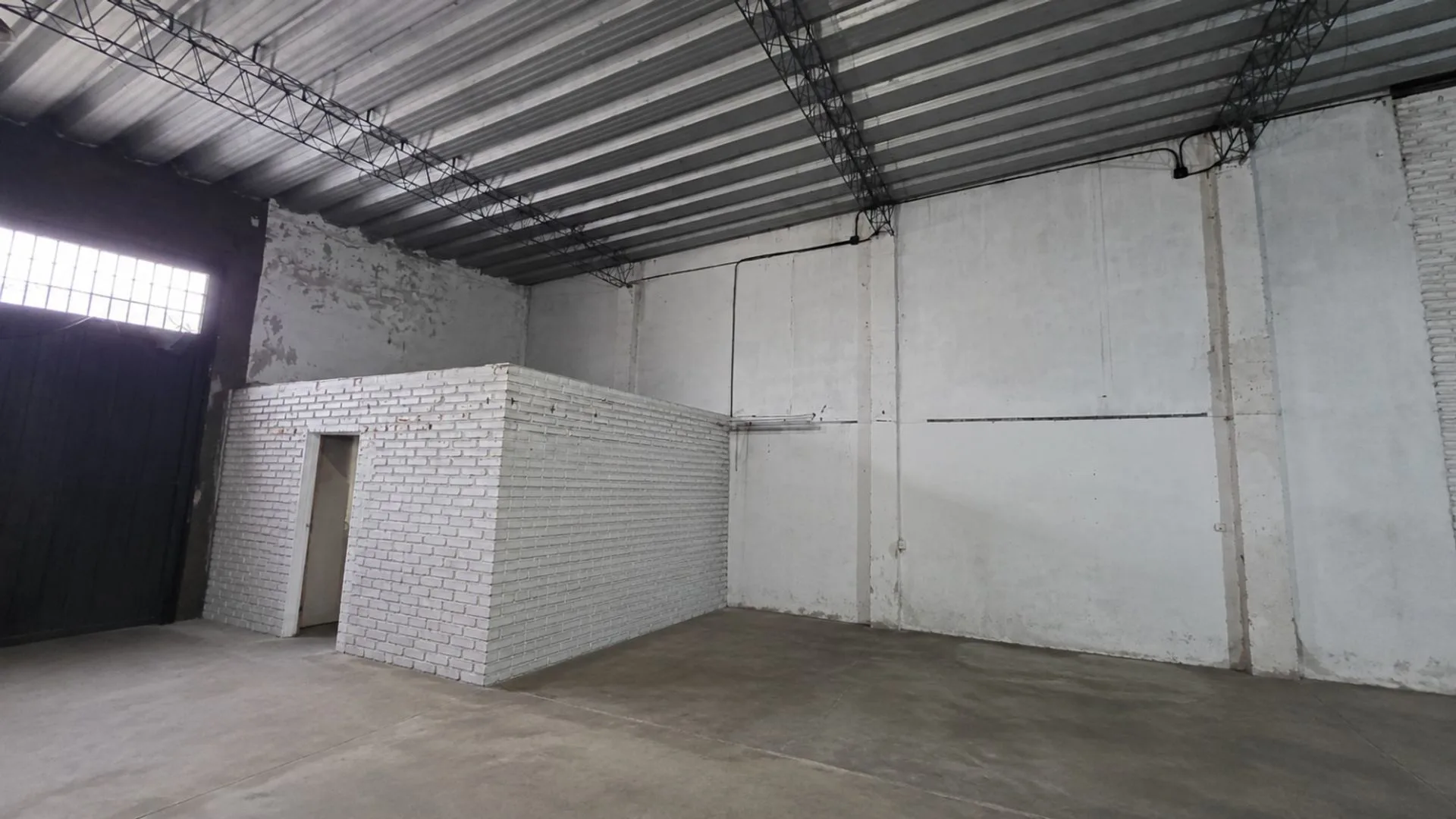 VENTA - GALPON - SANTA FE foto 4