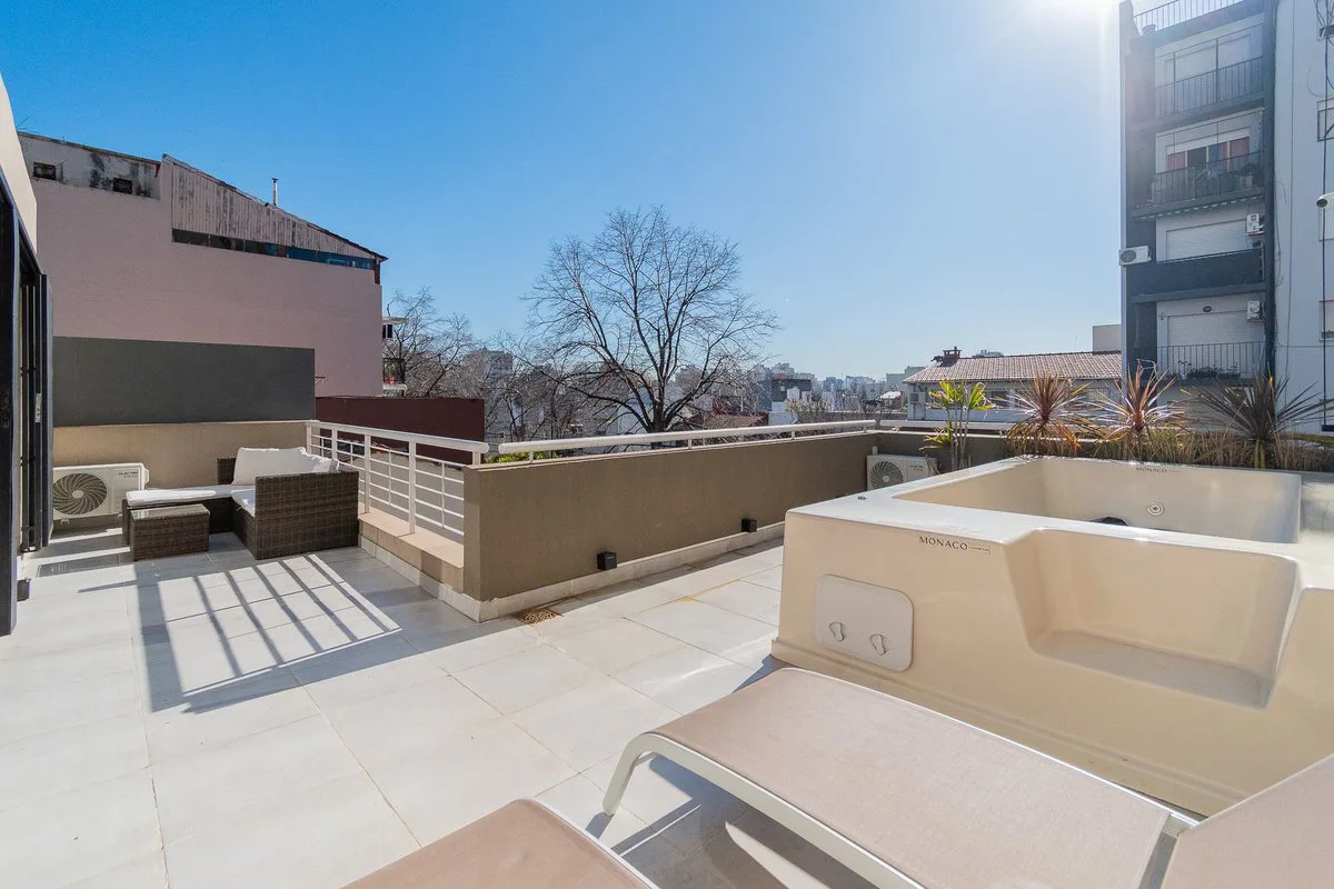 VENTA CASA 3 DORM VILLA PUEYRREDON COCHERA DOBLE foto 3
