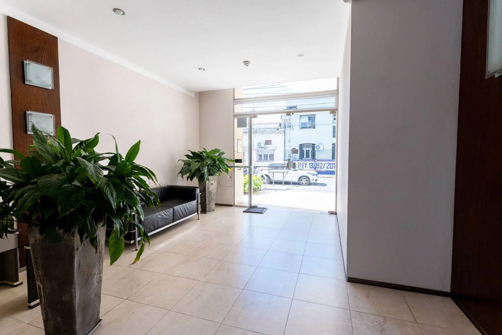 Celestino VIII. Dpto de 2 dorm y 2 baños. Centro. foto 4
