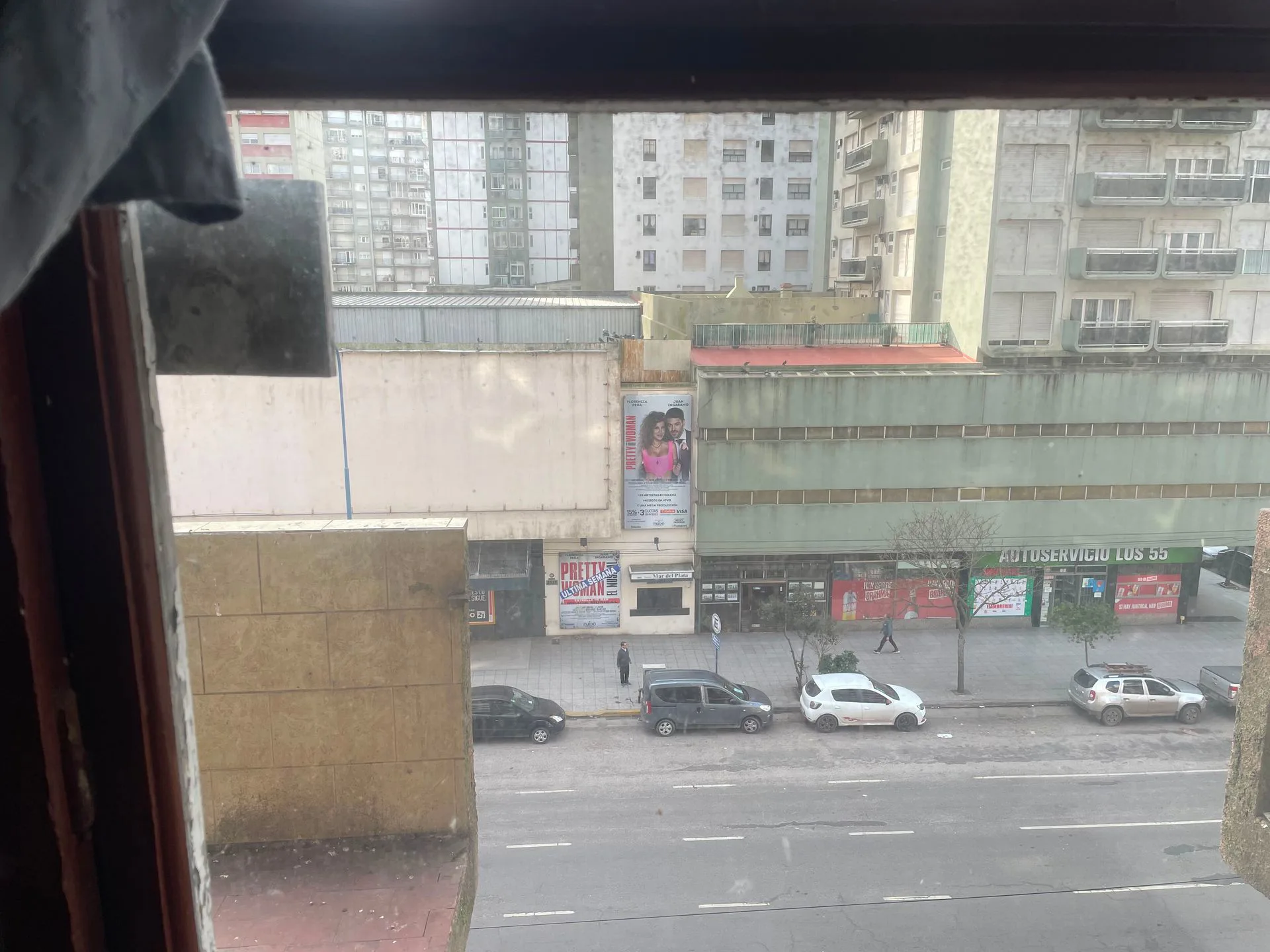 VENTA MONOAMBIENTE AL FRENTE CON BALCÓN CENTRO foto 4