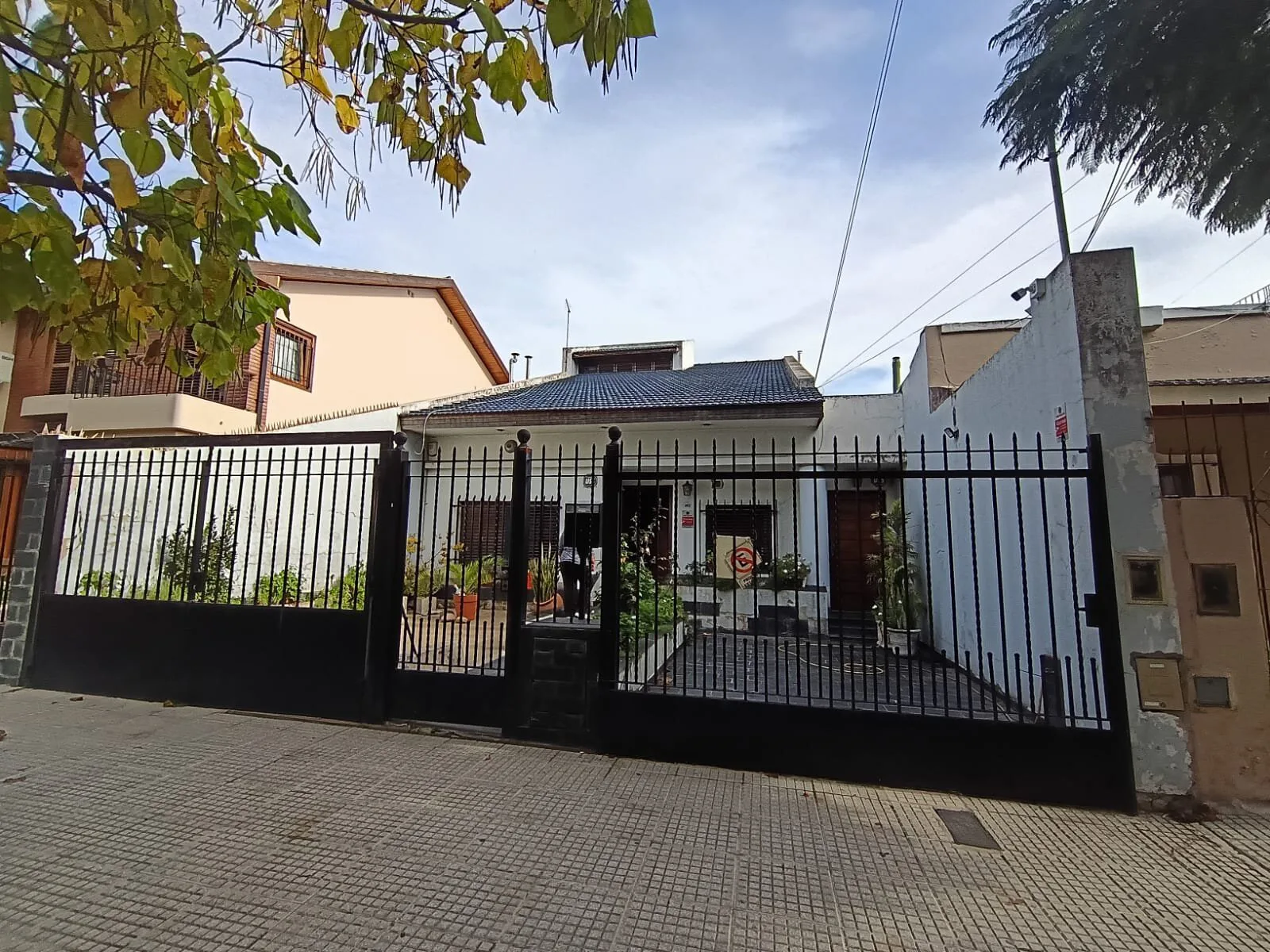 CASA AMPLIA EN LOTE PROPIO CON 4 DORMITORIOS Y EN DOS PLANTAS, Saladillo 5000 - Villa Lugano foto 3