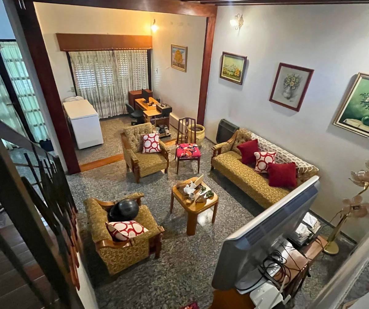 VENTA CASA 4 DORMITORIOS AZCUÉNAGA APTA CREDITO foto 5