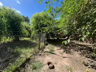 Casa en venta en Jeppener - Amplio lote con parque - Dorrego entreSargiotti y Simón Irey foto 3