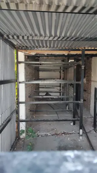 Alquiler de importante predio en Glew foto 4