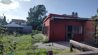 Alquiler de importante predio en Glew foto 5