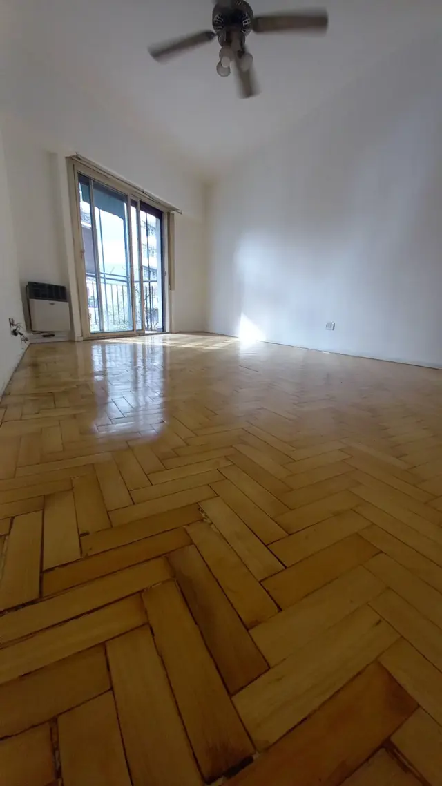 DEPARTAMENTO 2 AMBIENTES  - ALMAGRO -