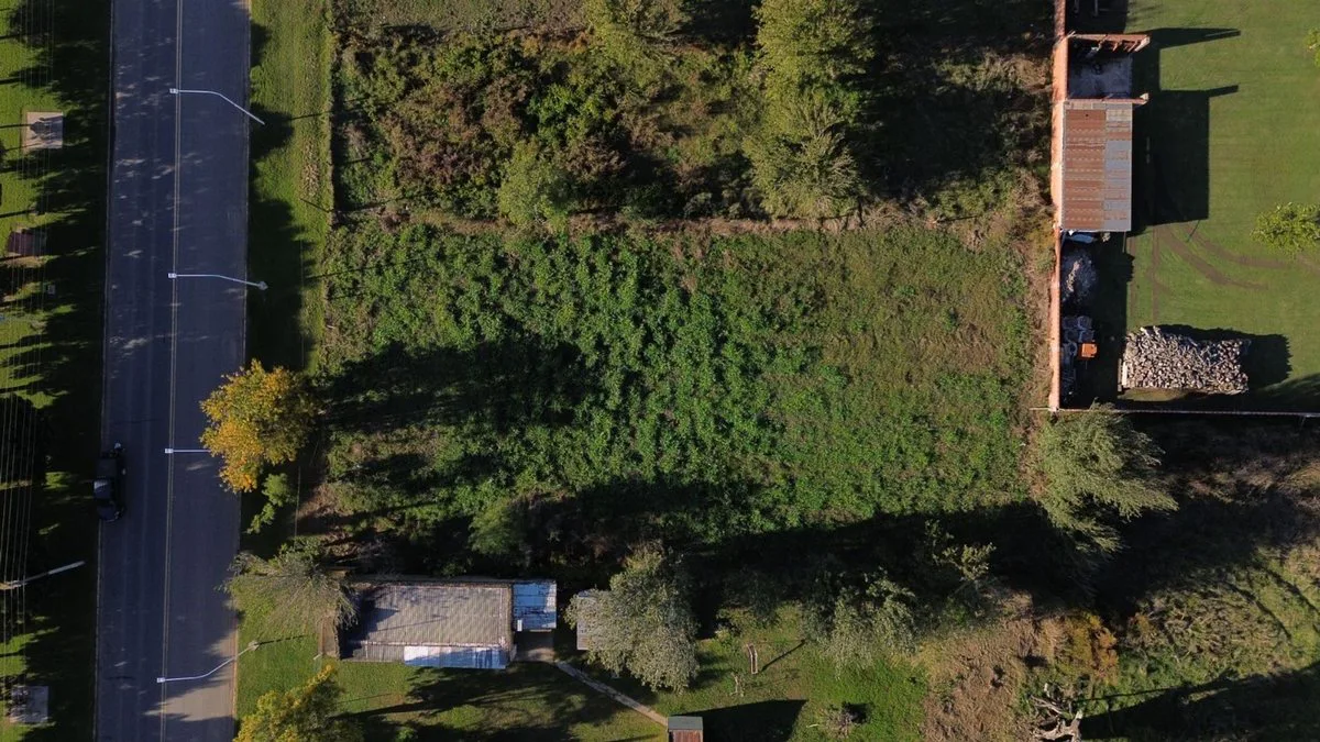 Se vende lote de 1800 m² en San Eduardo