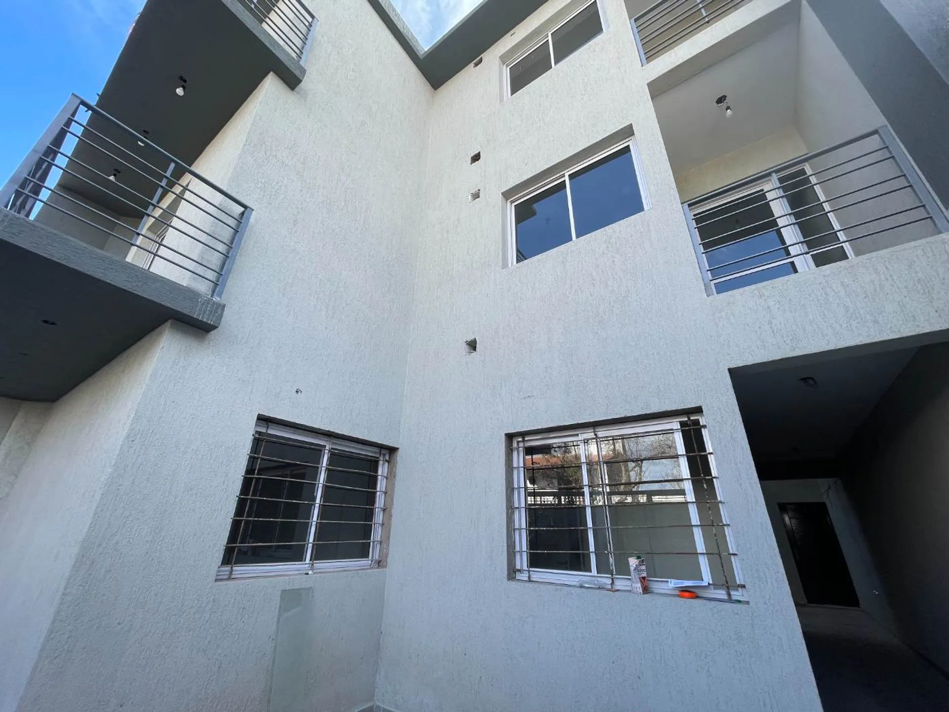 VENTA DEPARTAMENTO PB 2 HABITACIONES - GODOY CRUZ foto 2