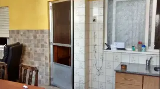 Casa de 4 amb al frente foto 2